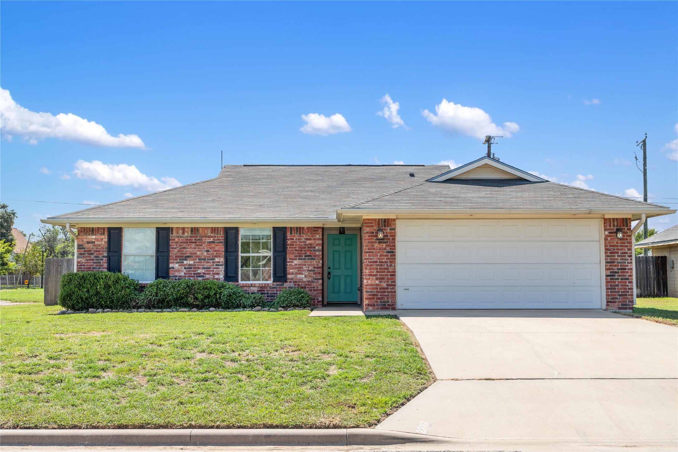2207 8th Street Brownwood TX 76801