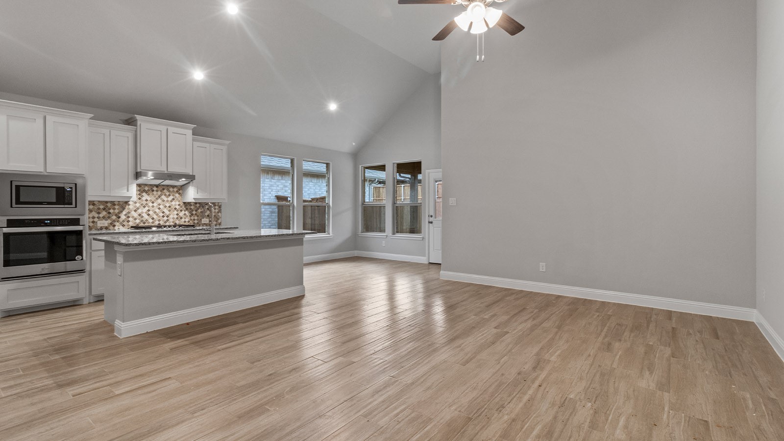 11229 Treehouse Trail Justin TX 76247
