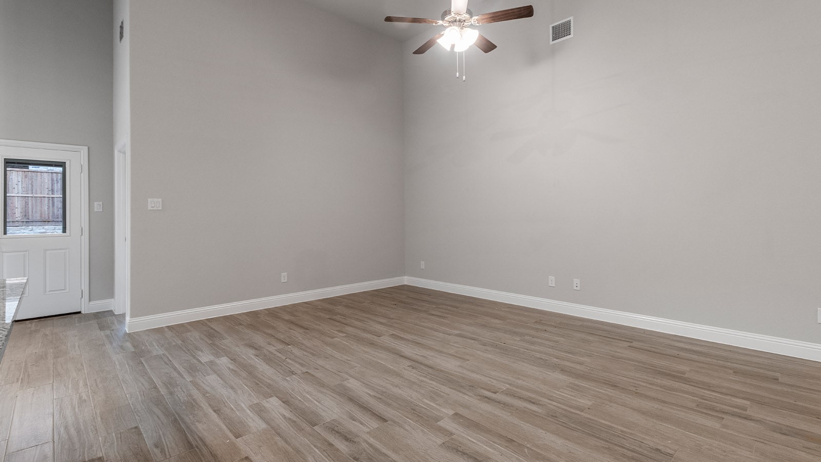 11229 Treehouse Trail Justin TX 76247