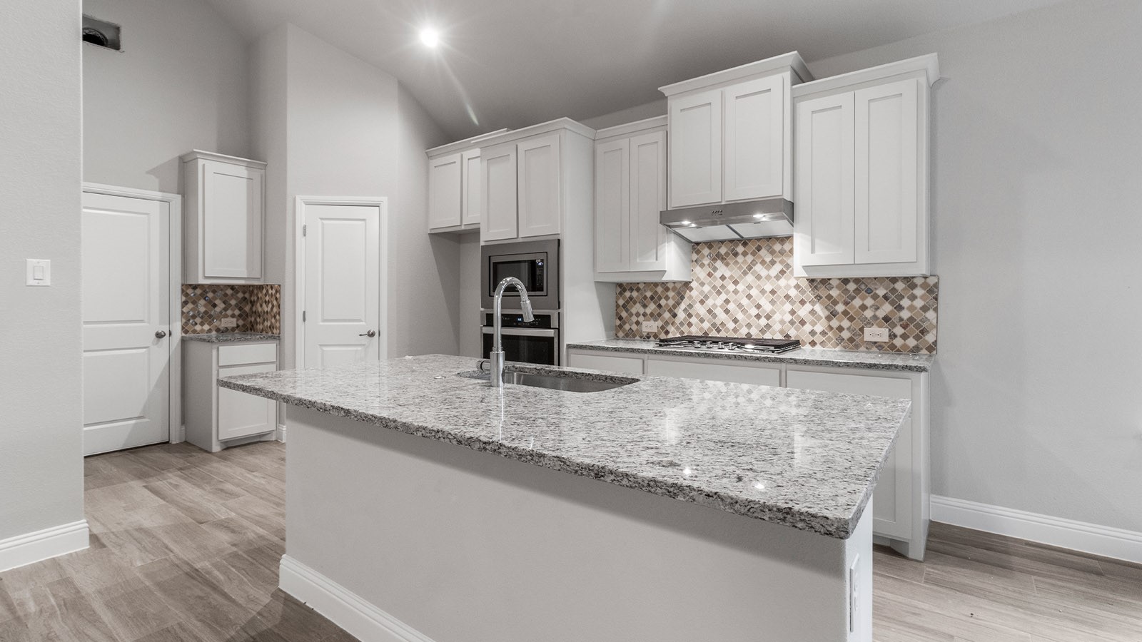 11229 Treehouse Trail Justin TX 76247