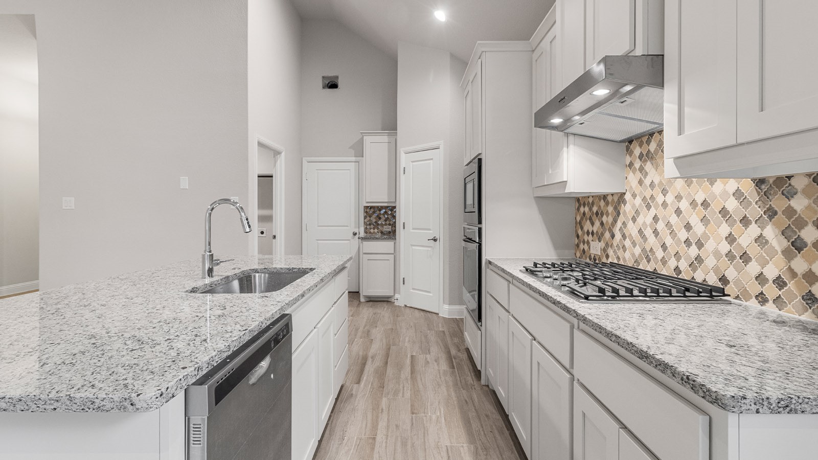 11229 Treehouse Trail Justin TX 76247