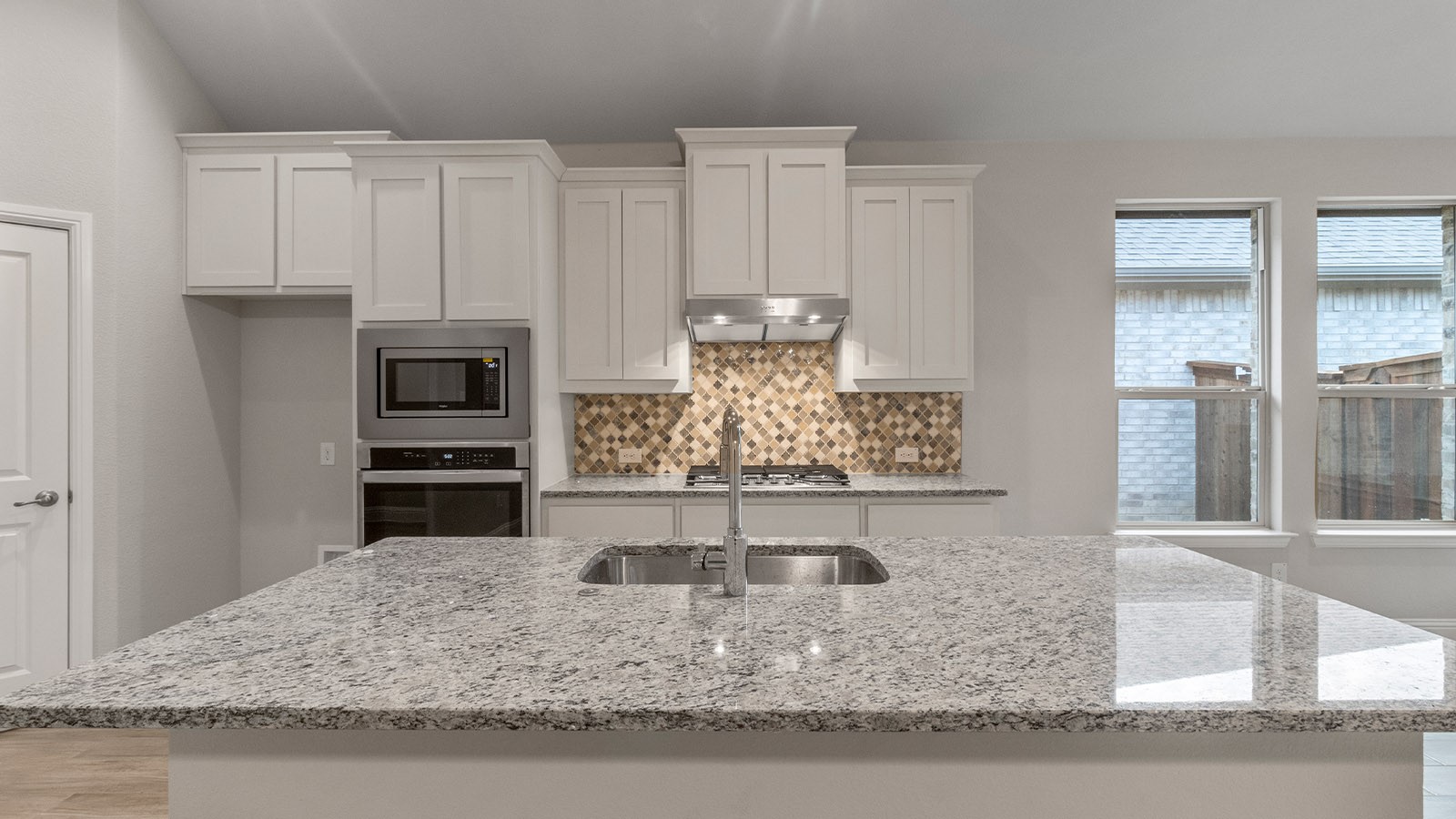 11229 Treehouse Trail Justin TX 76247