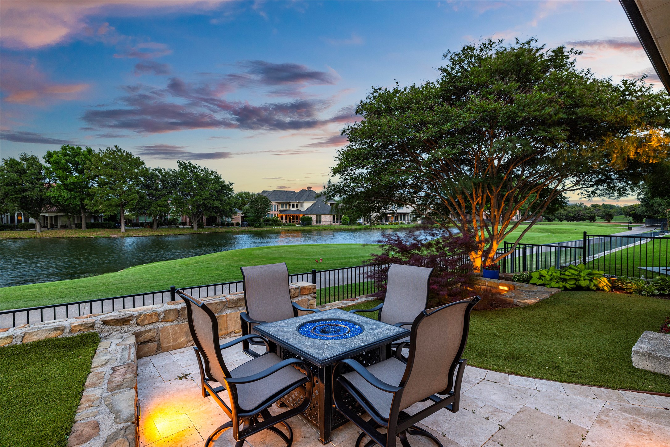 2816 Amesbury Drive Plano TX 75093