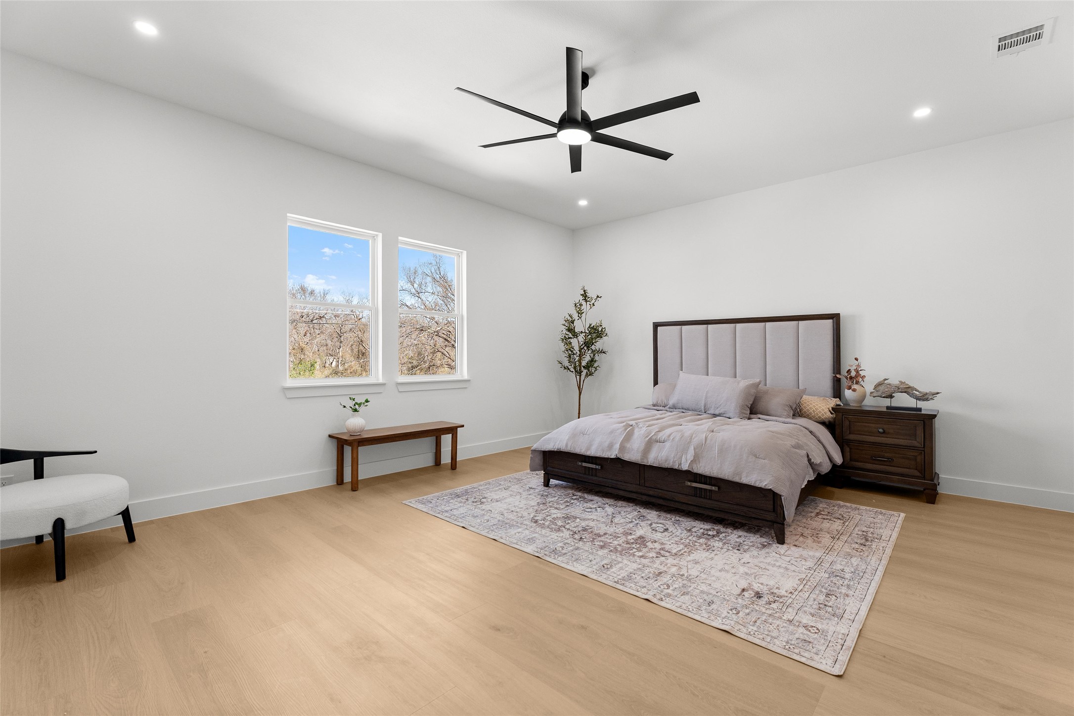 6913 Mohawk Drive Dallas TX 75235