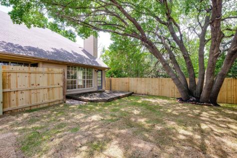 2080 Montclair Lane Lewisville TX 75067