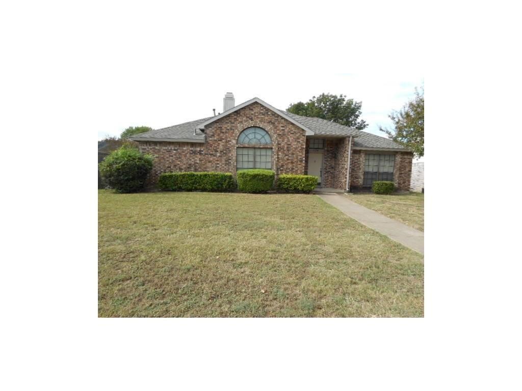 134 Wildwood Drive Desoto TX 75115