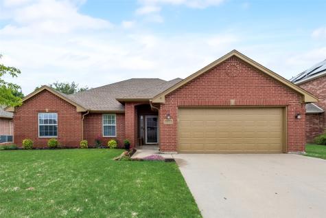 839 Jessica Drive Burleson TX 76028