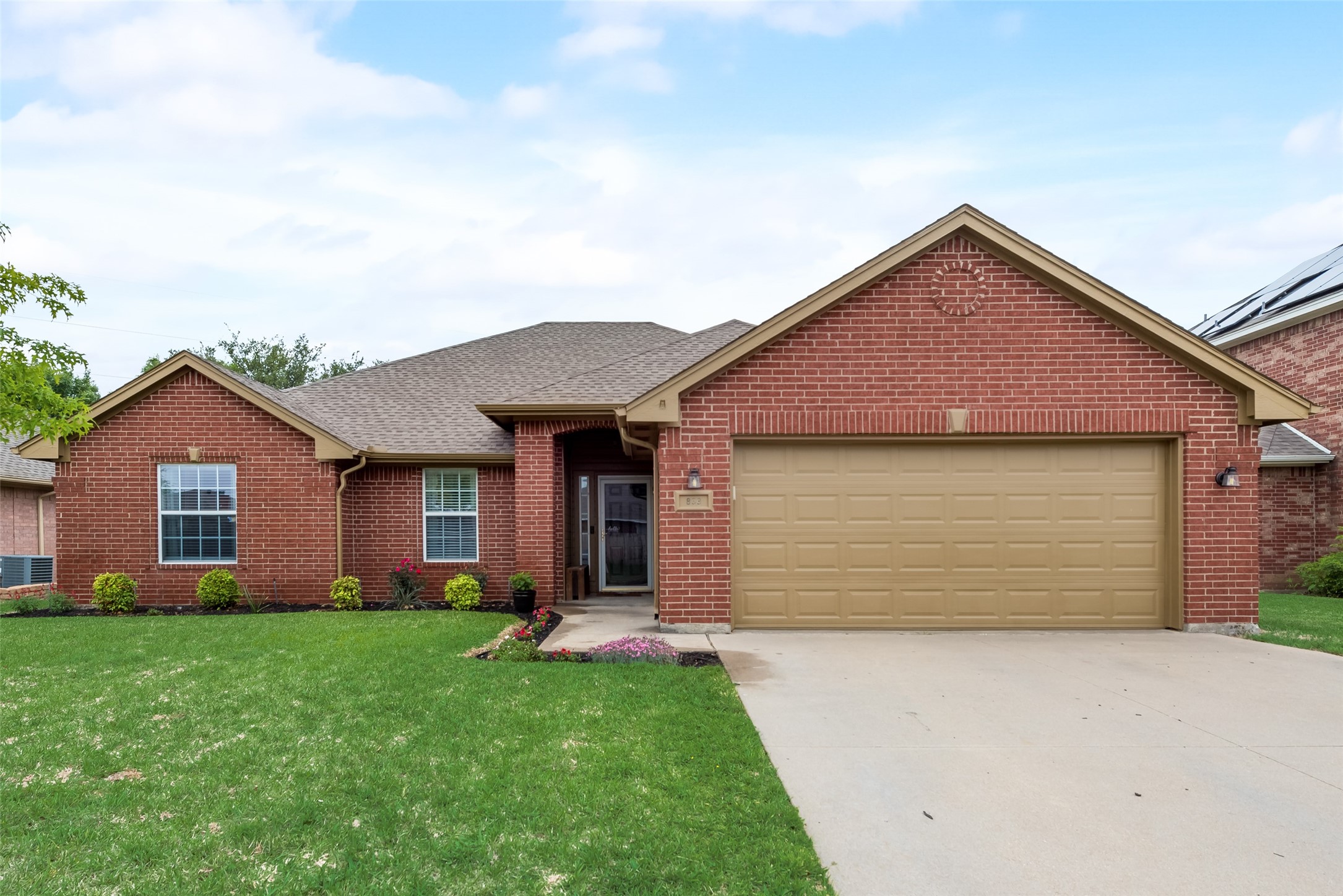 839 Jessica Drive Burleson TX 76028