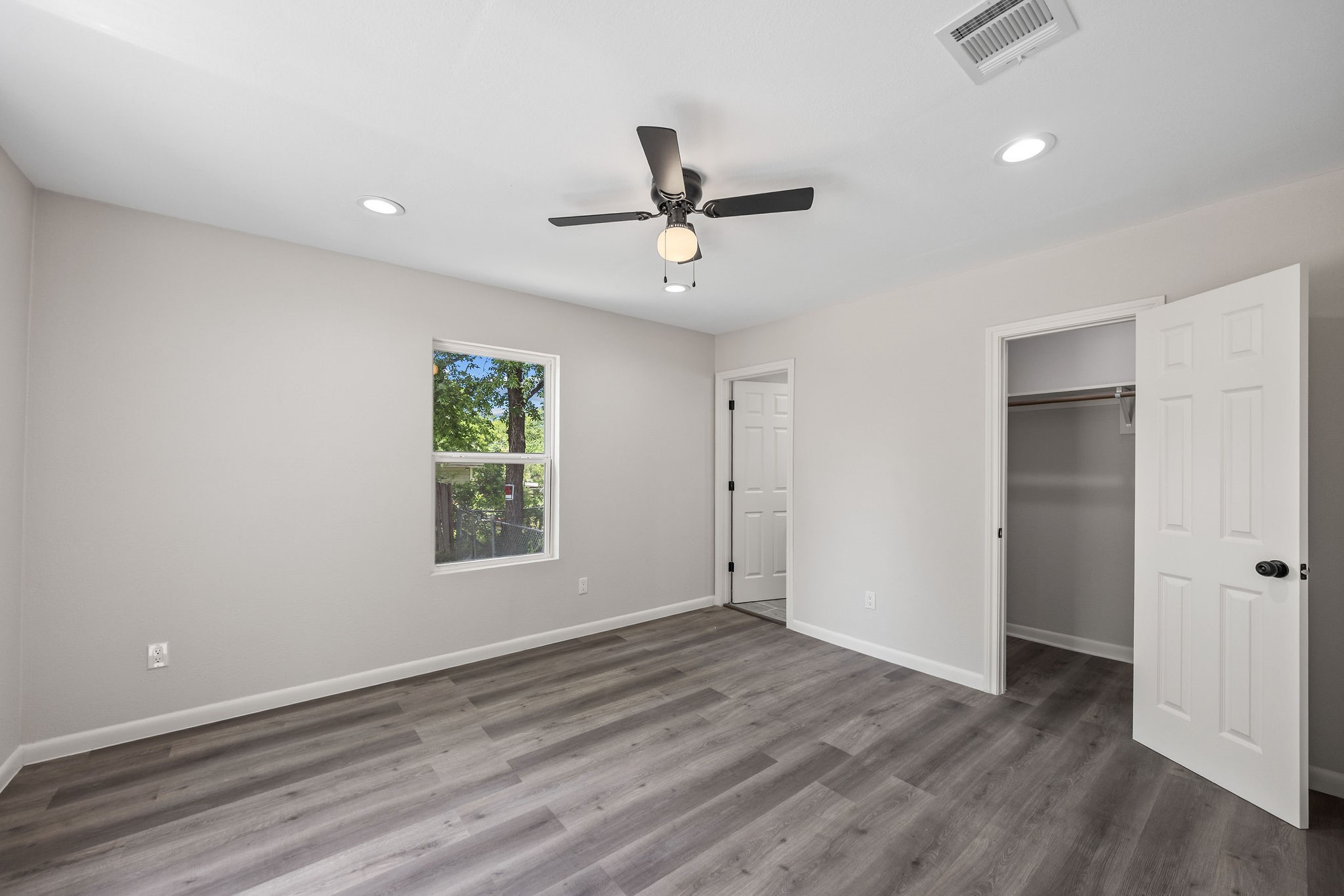 5512 Korth Street Sansom Park TX 76114