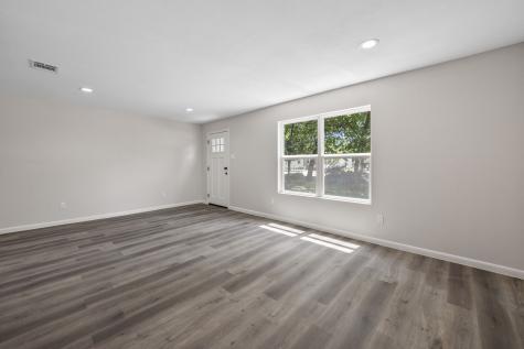 5512 Korth Street Sansom Park TX 76114