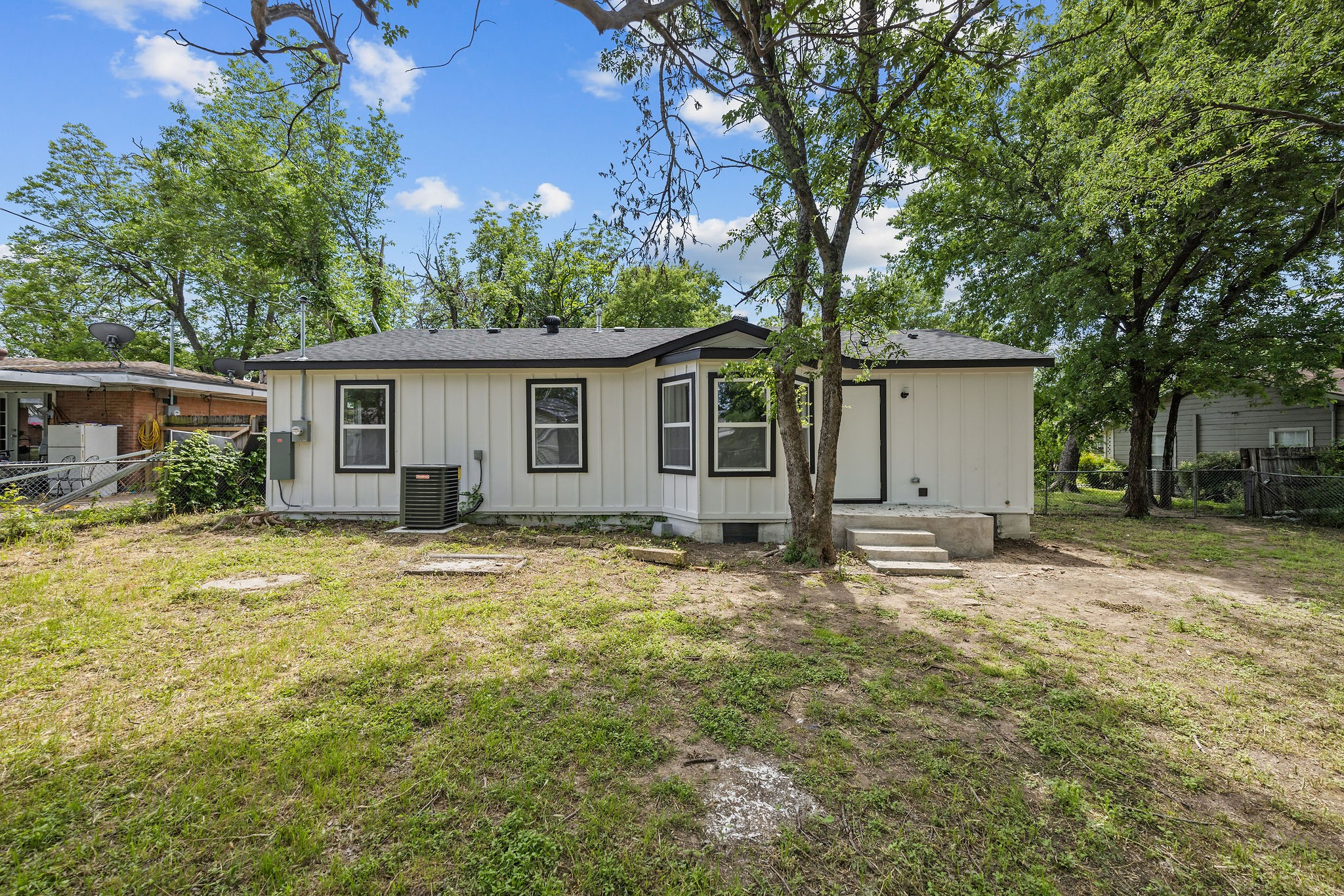 5512 Korth Street Sansom Park TX 76114