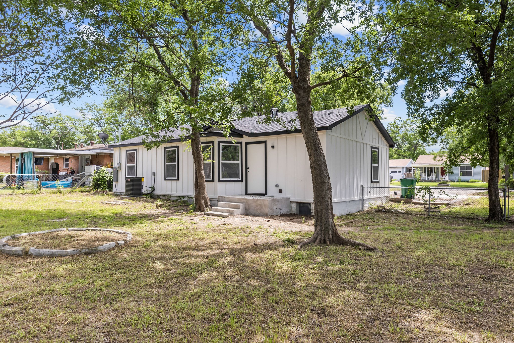 5512 Korth Street Sansom Park TX 76114