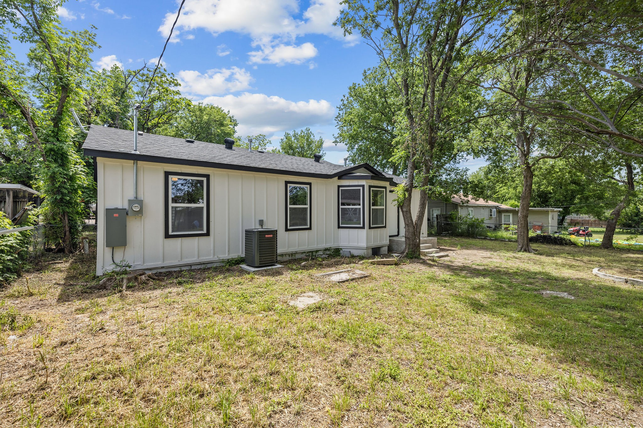 5512 Korth Street Sansom Park TX 76114