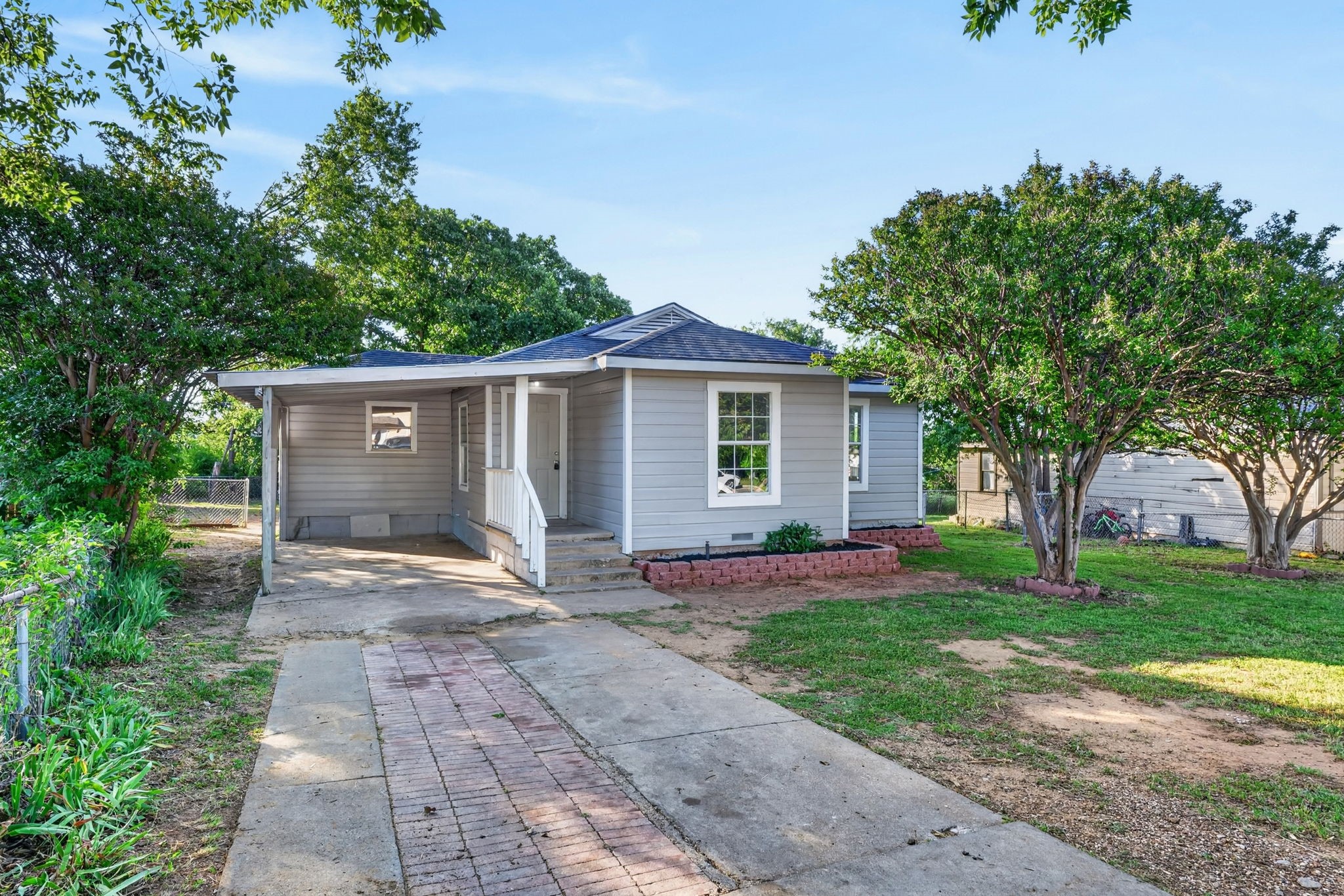 2006 20th Street Mineral Wells TX 76067