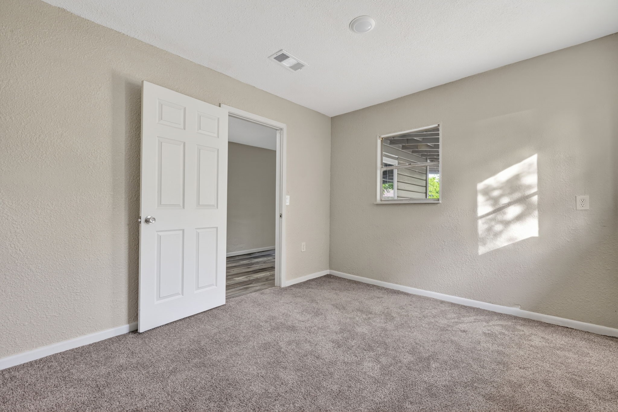 2006 20th Street Mineral Wells TX 76067