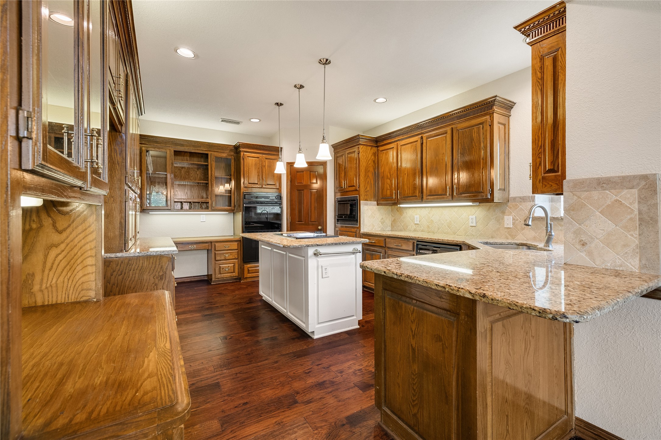 820 Foxwood Lane Wylie TX 75098