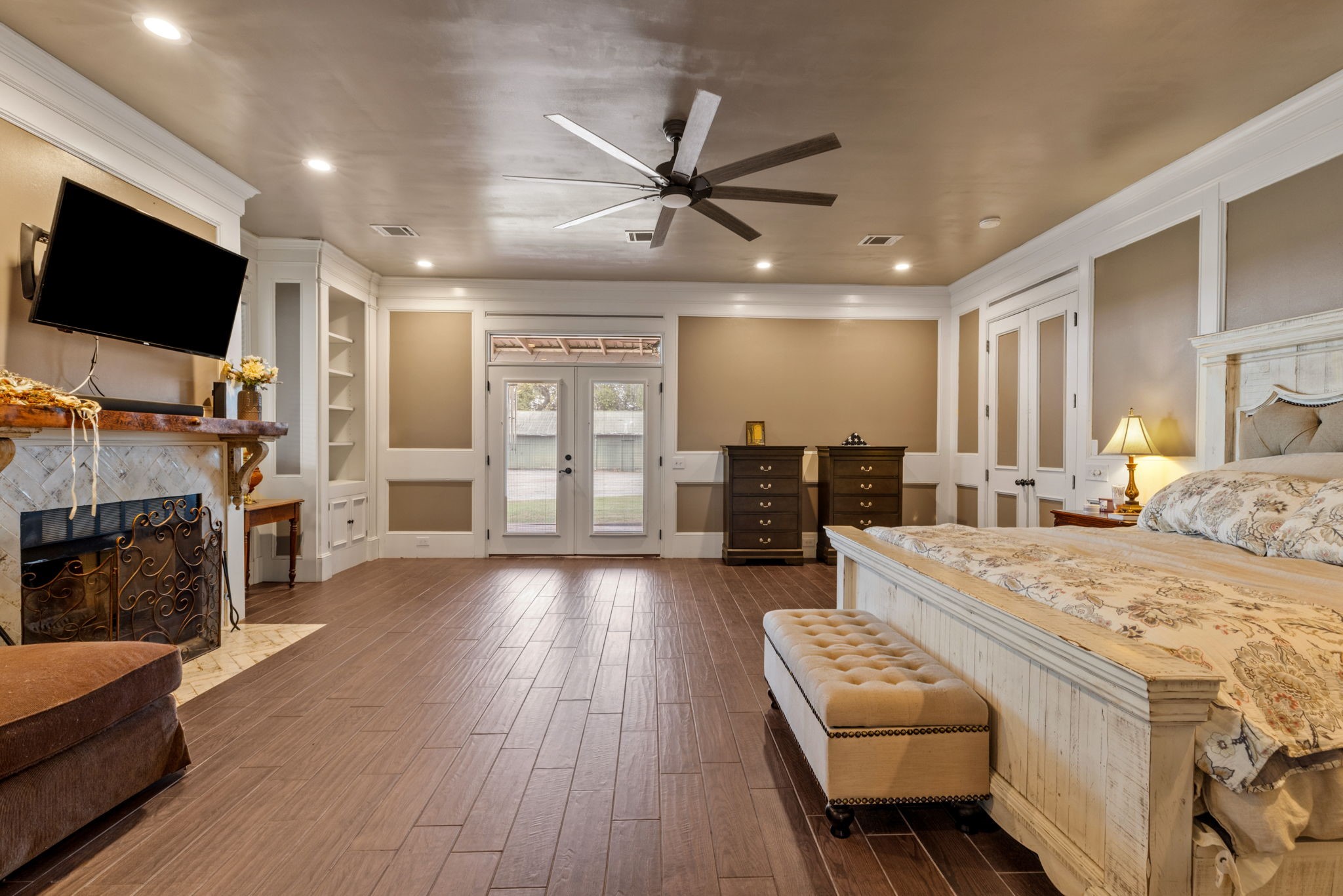 340 County Road 3336 Paradise TX 76073