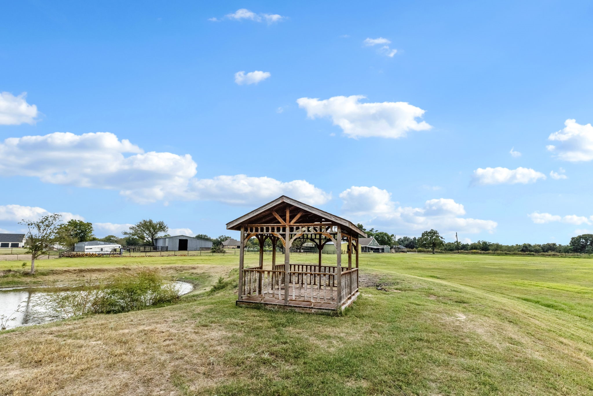 340 County Road 3336 Paradise TX 76073