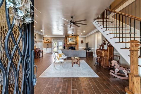 340 County Road 3336 Paradise TX 76073