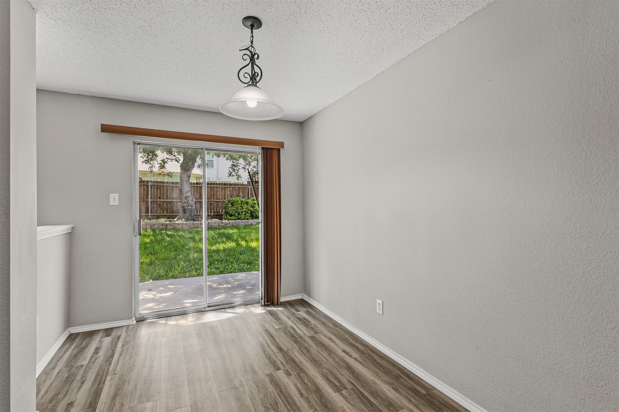 9305 Goldenview Drive Fort Worth TX 76244
