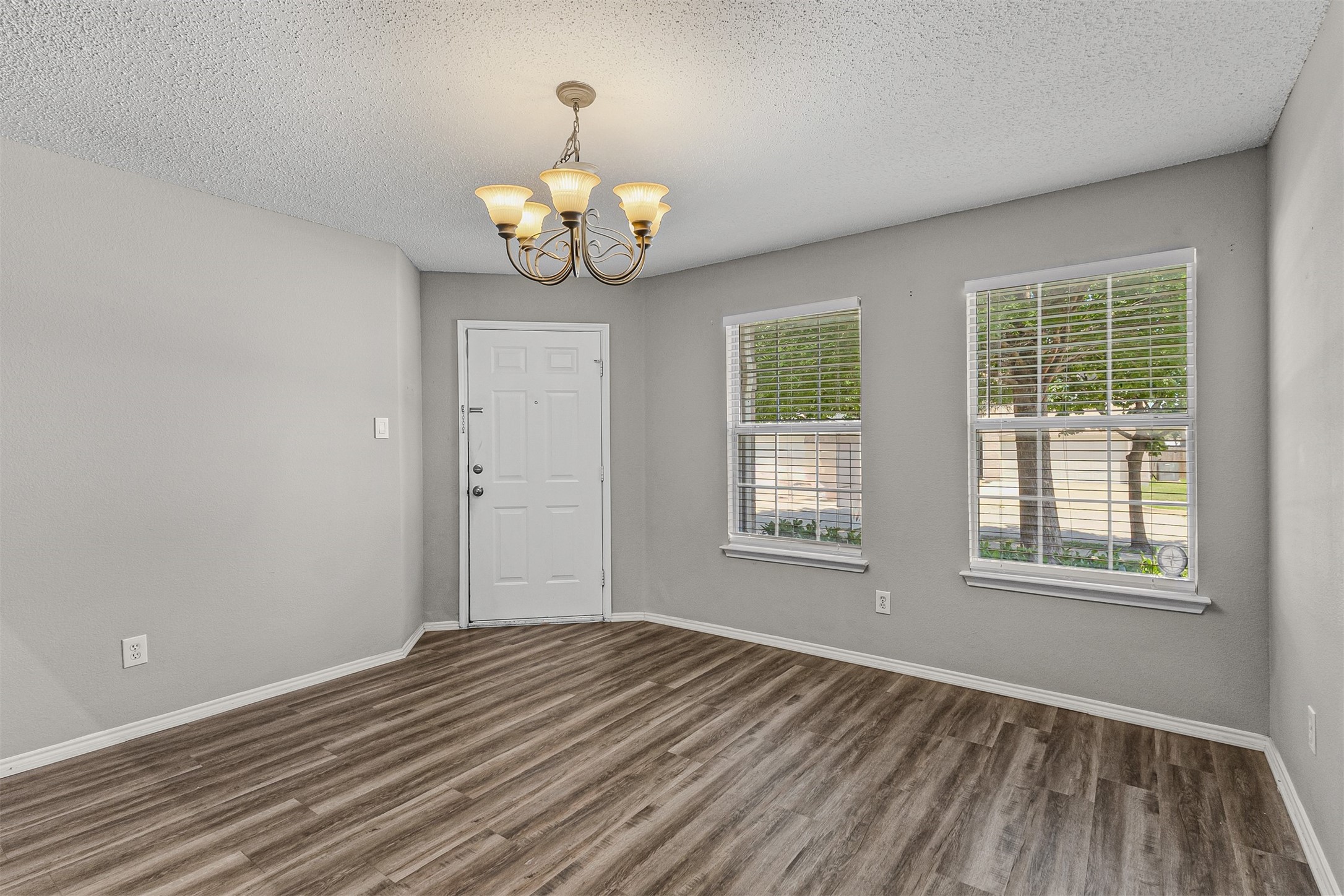 9305 Goldenview Drive Fort Worth TX 76244