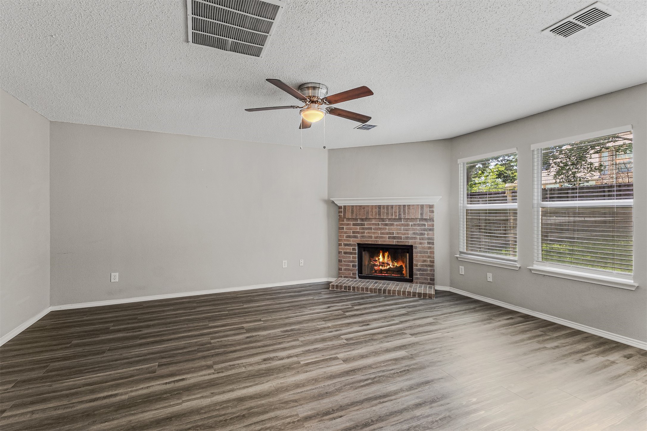 9305 Goldenview Drive Fort Worth TX 76244