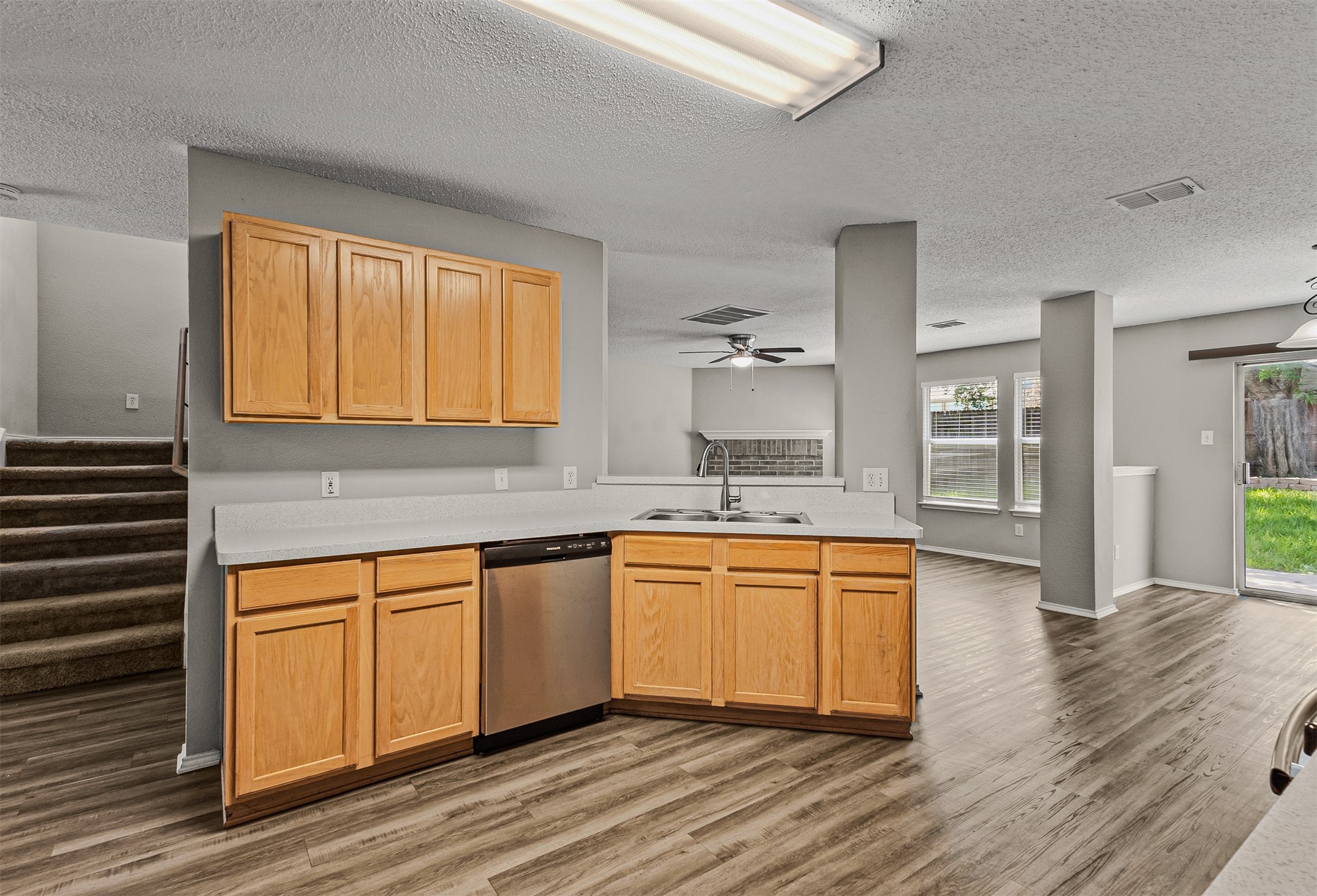 9305 Goldenview Drive Fort Worth TX 76244
