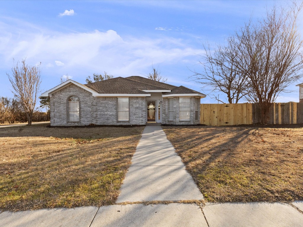 6020 Crest Drive Midlothian TX 76065