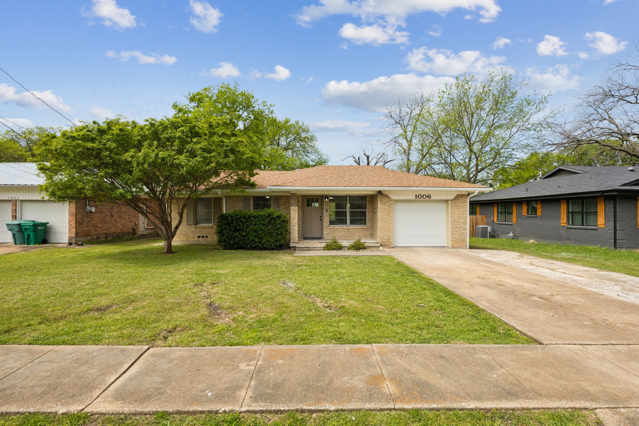 1006 N Grant Drive Sherman TX 75092