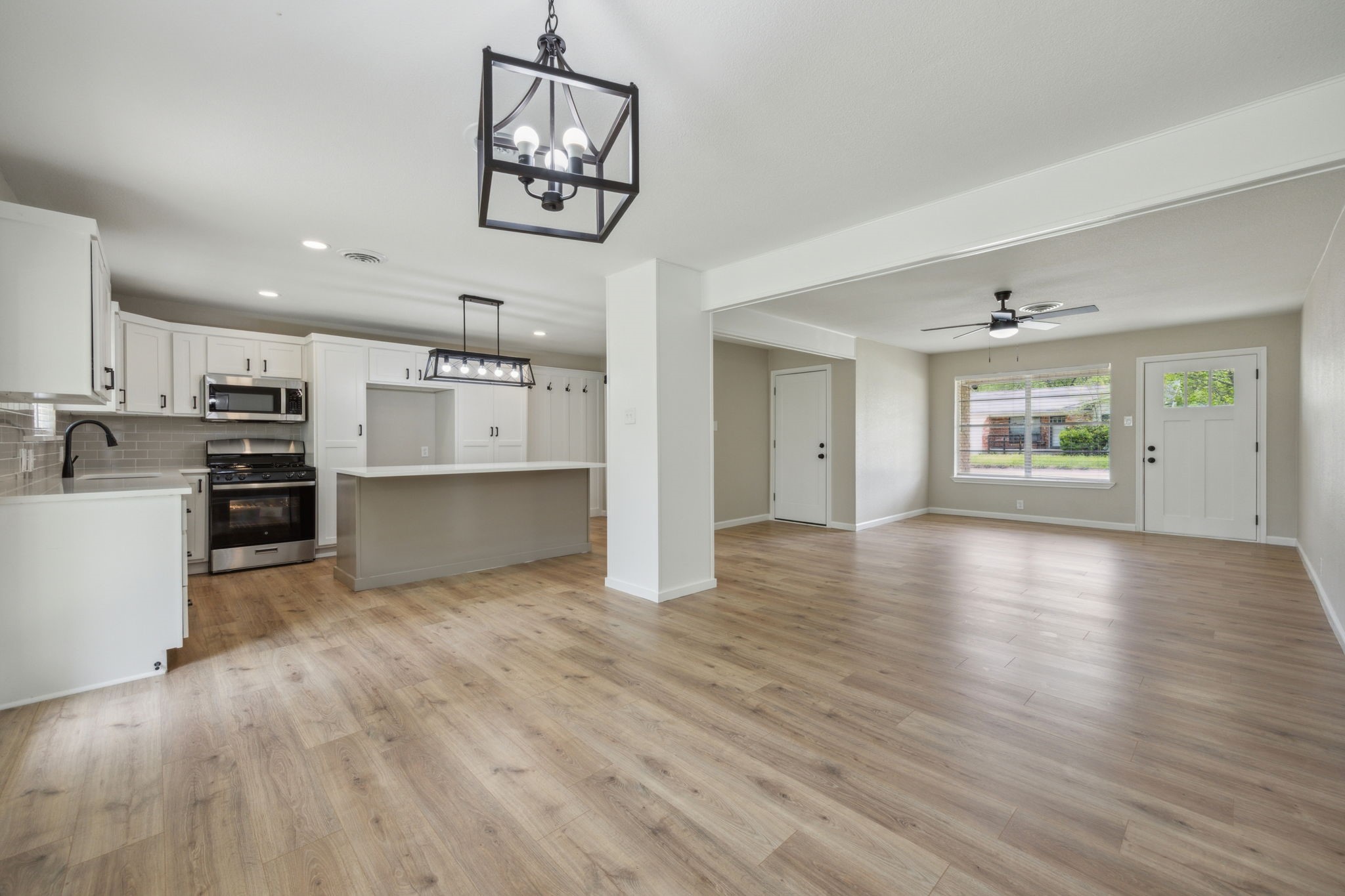 1006 N Grant Drive Sherman TX 75092