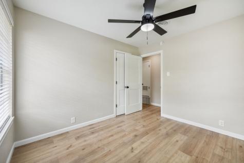 1006 N Grant Drive Sherman TX 75092
