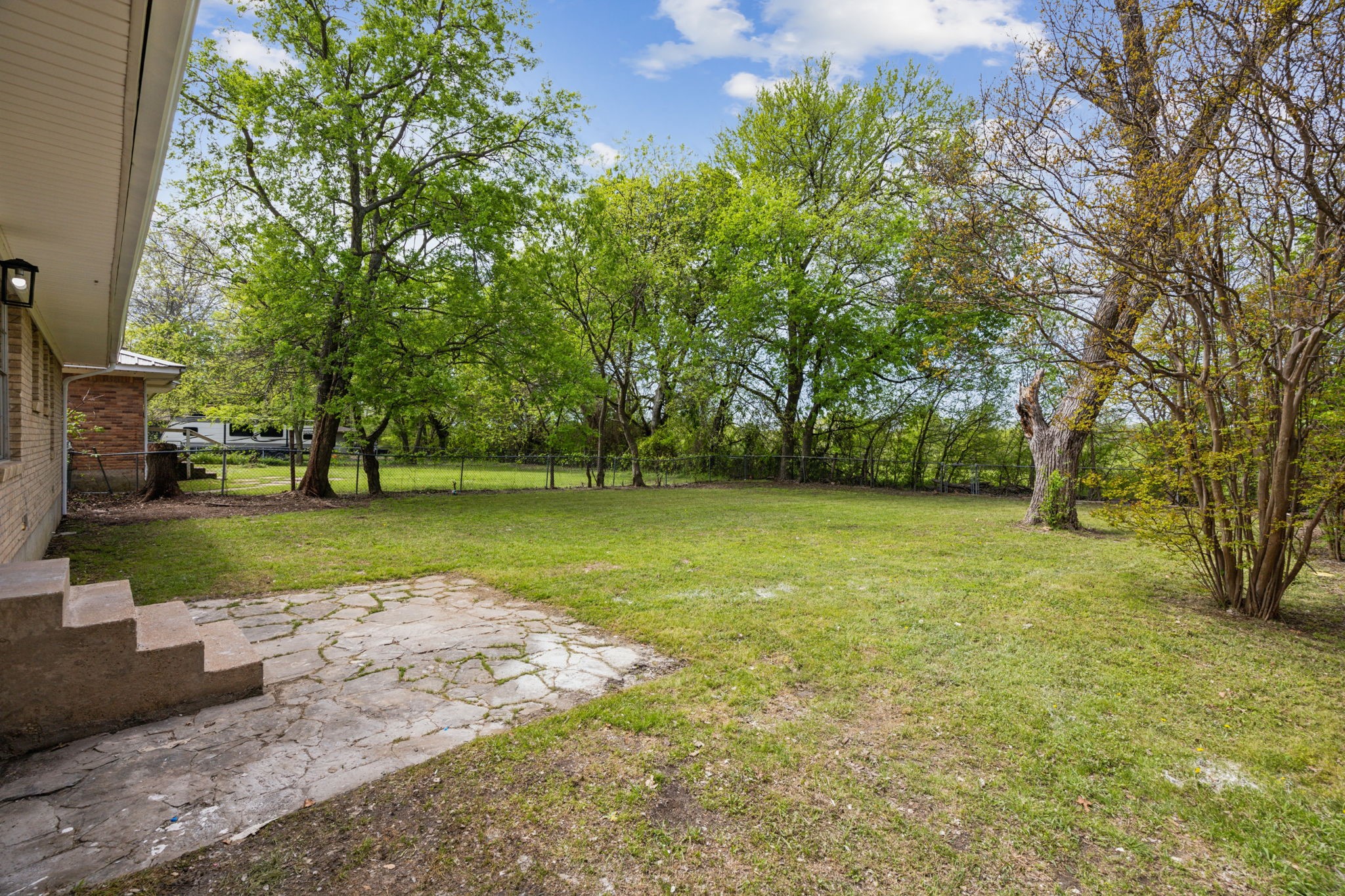 1006 N Grant Drive Sherman TX 75092