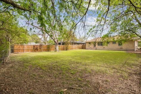 1006 N Grant Drive Sherman TX 75092