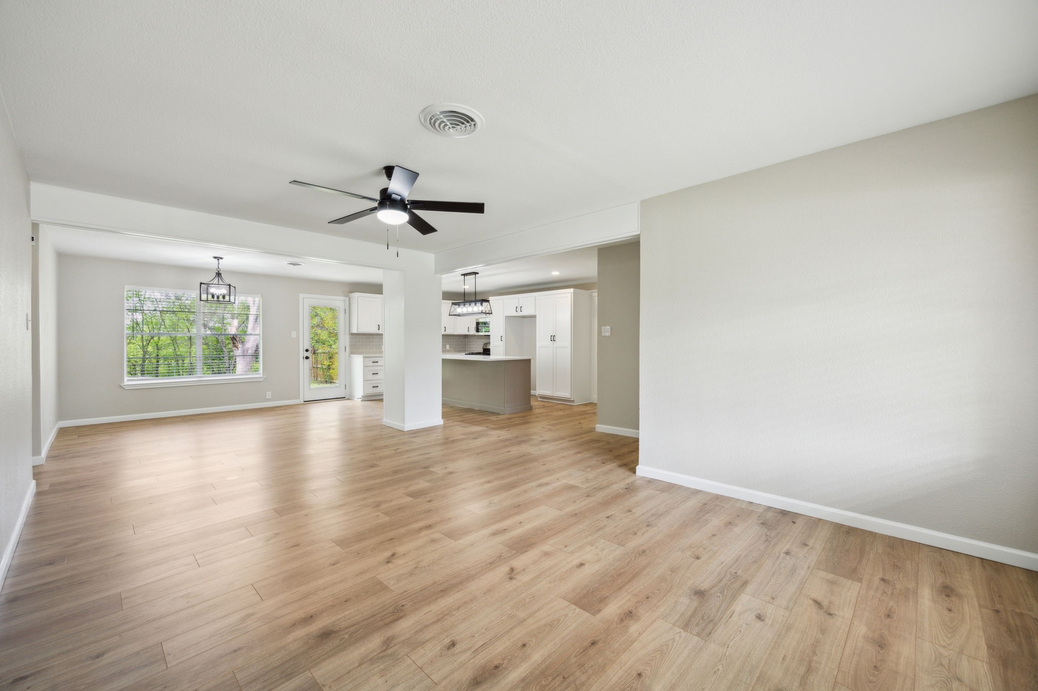 1006 N Grant Drive Sherman TX 75092