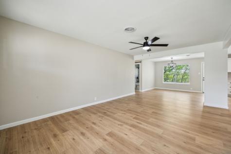 1006 N Grant Drive Sherman TX 75092