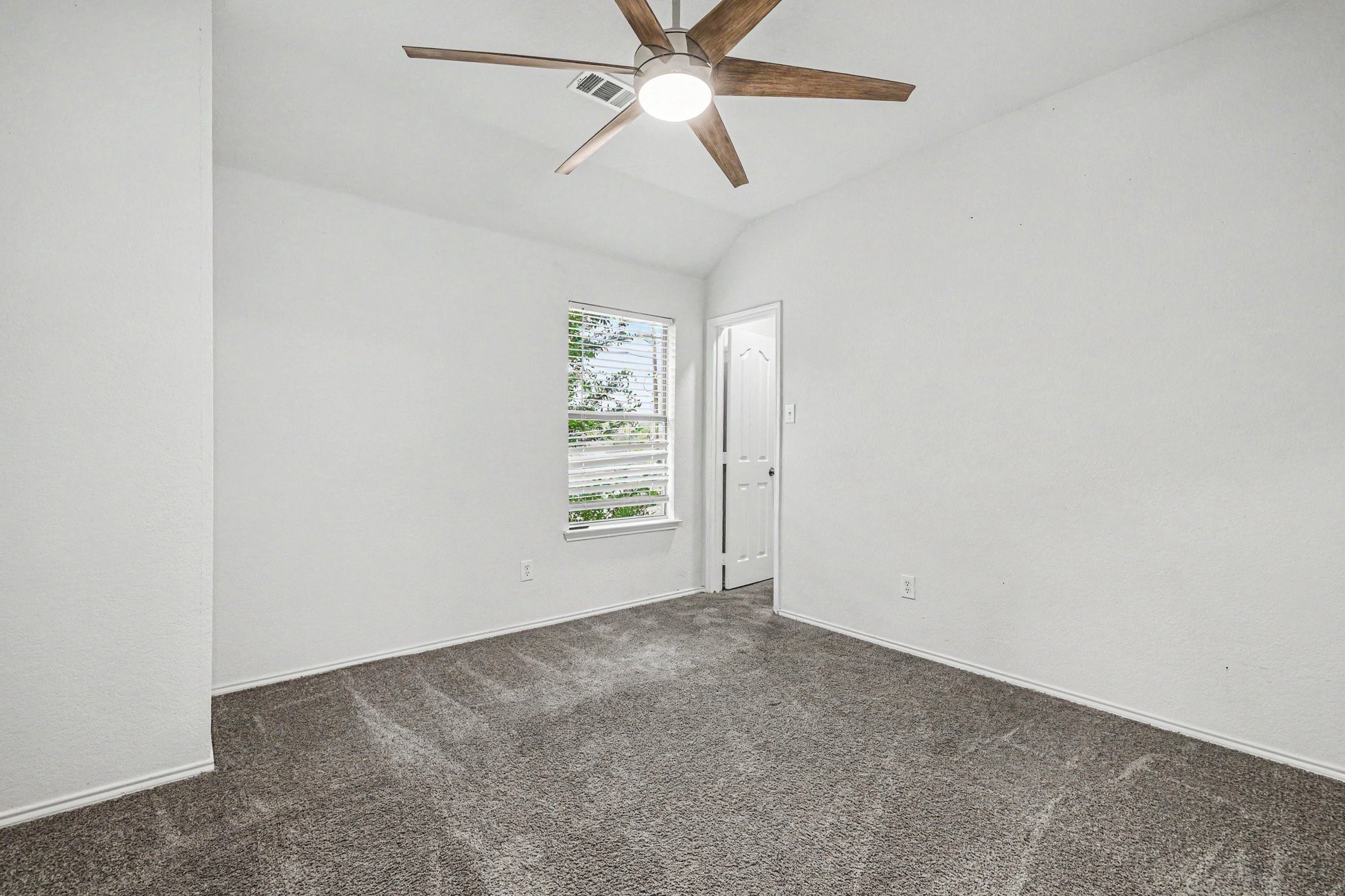 1816 Marlin Drive Aubrey TX 76227