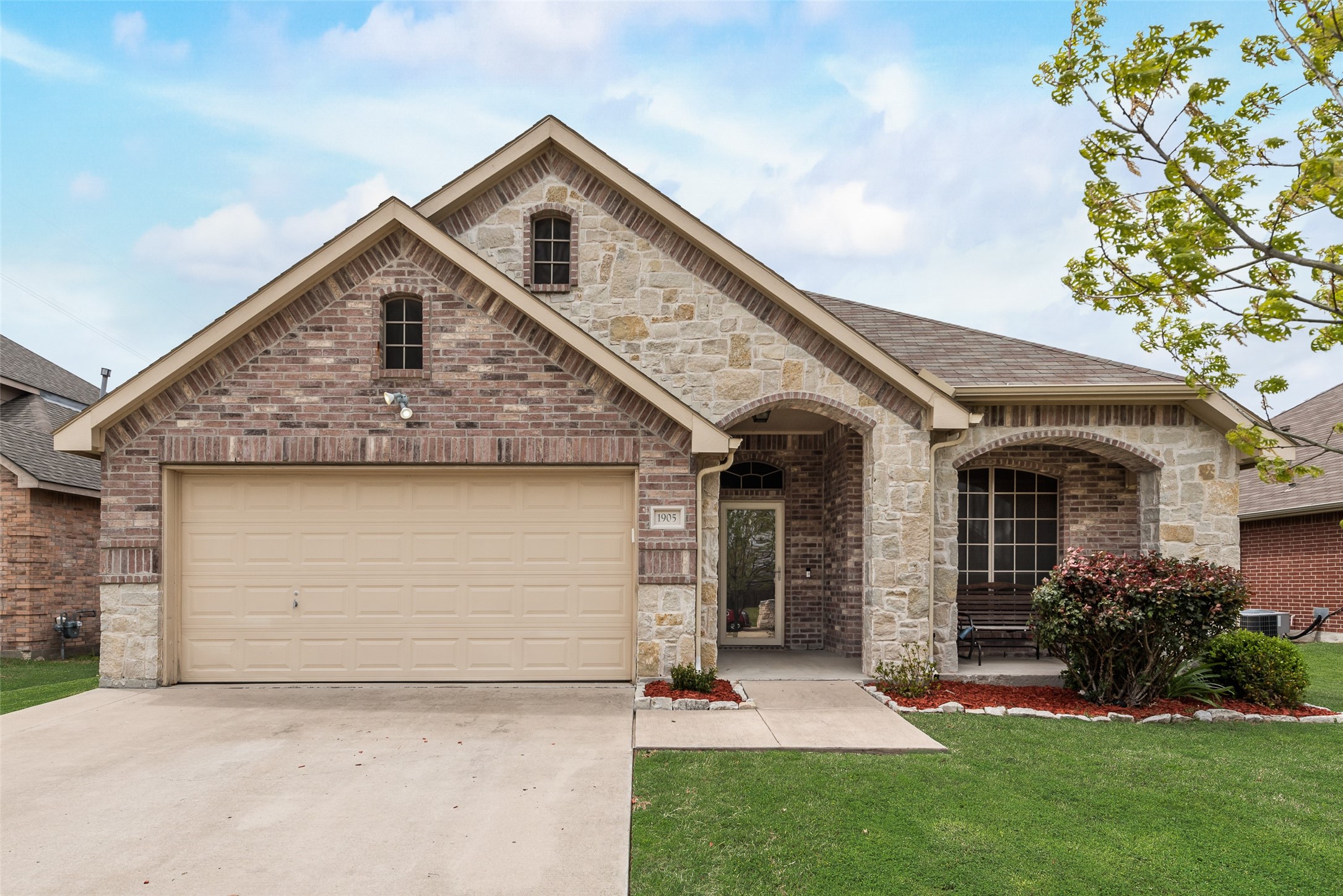 1905 Louis Miller Drive Royse City TX 75189