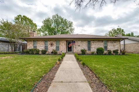 2705 N Woods Street Sherman TX 75092