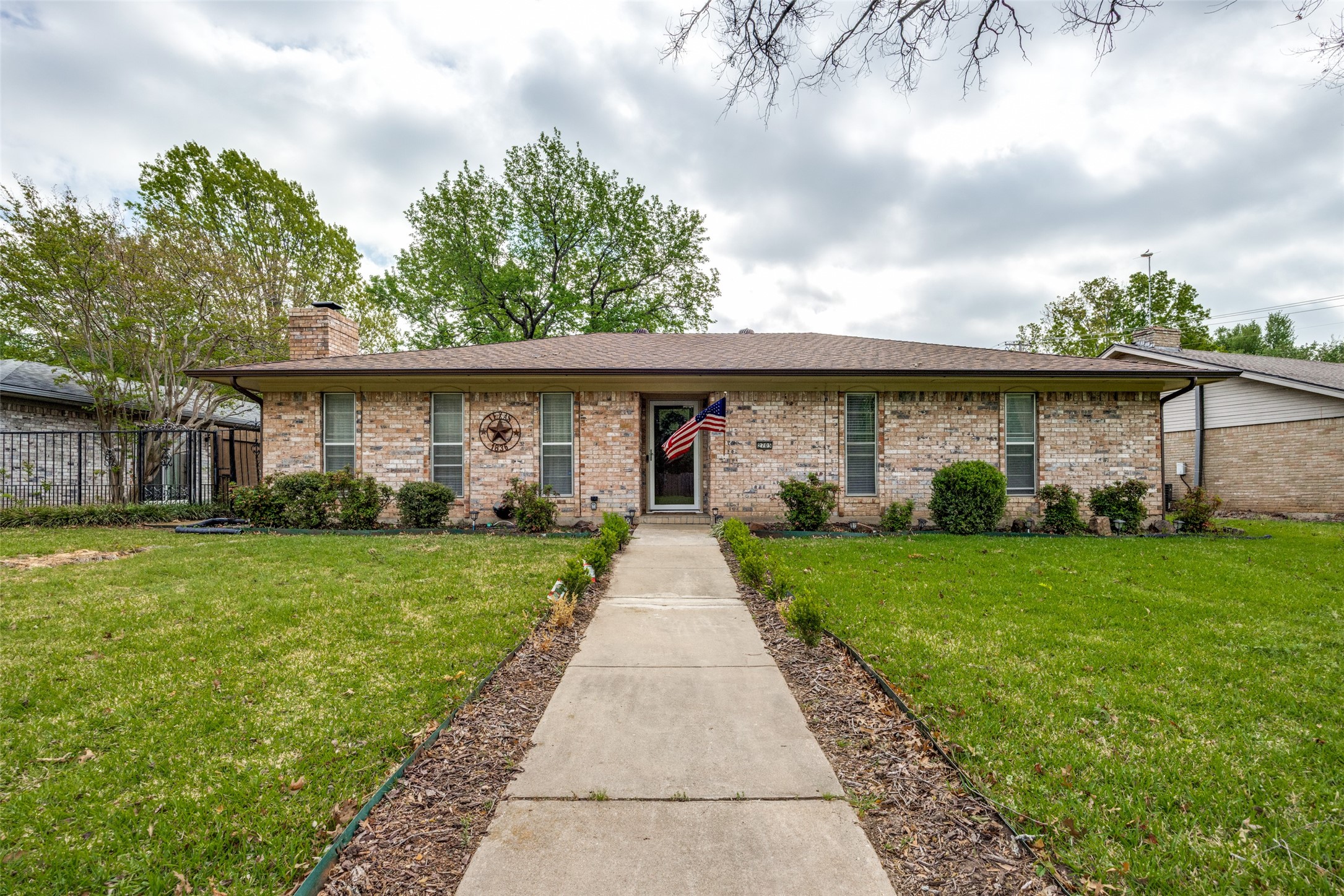 2705 N Woods Street Sherman TX 75092