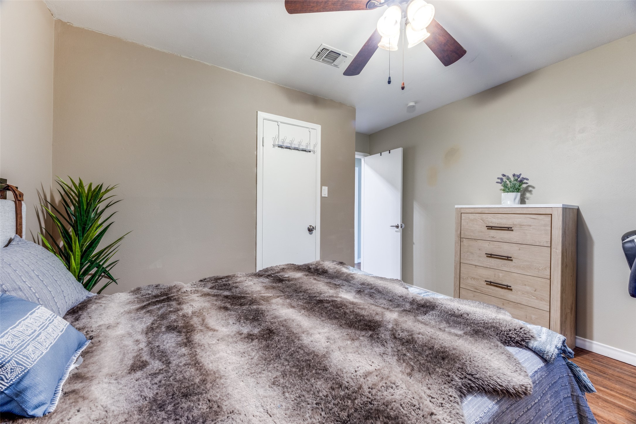 2705 N Woods Street Sherman TX 75092