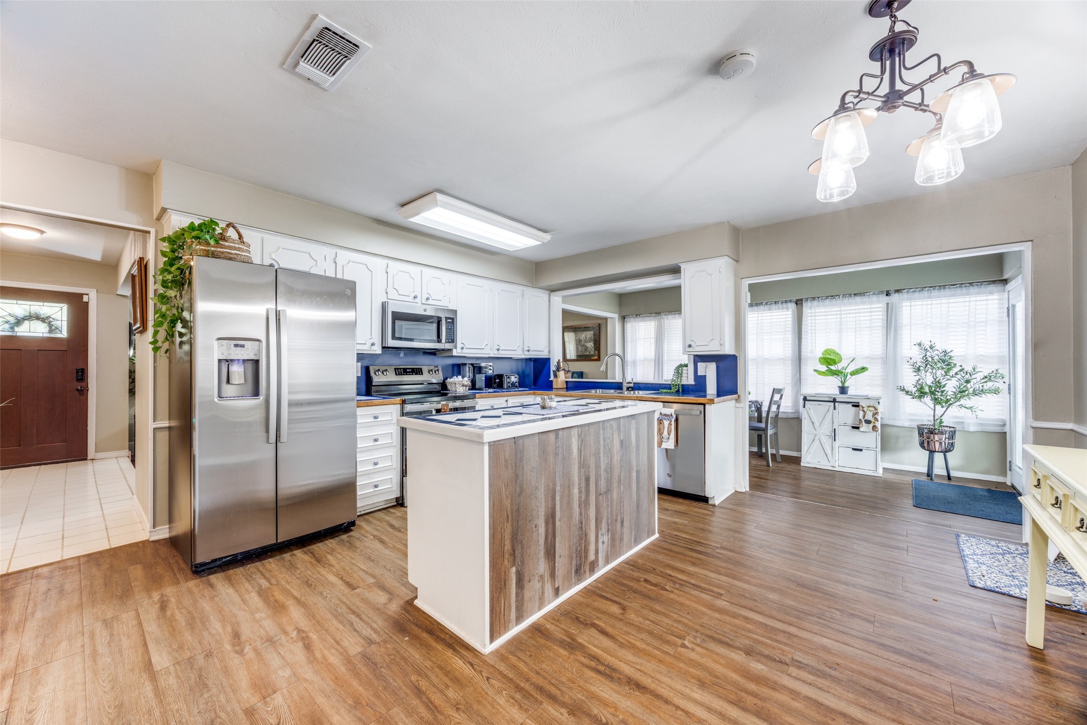 2705 N Woods Street Sherman TX 75092