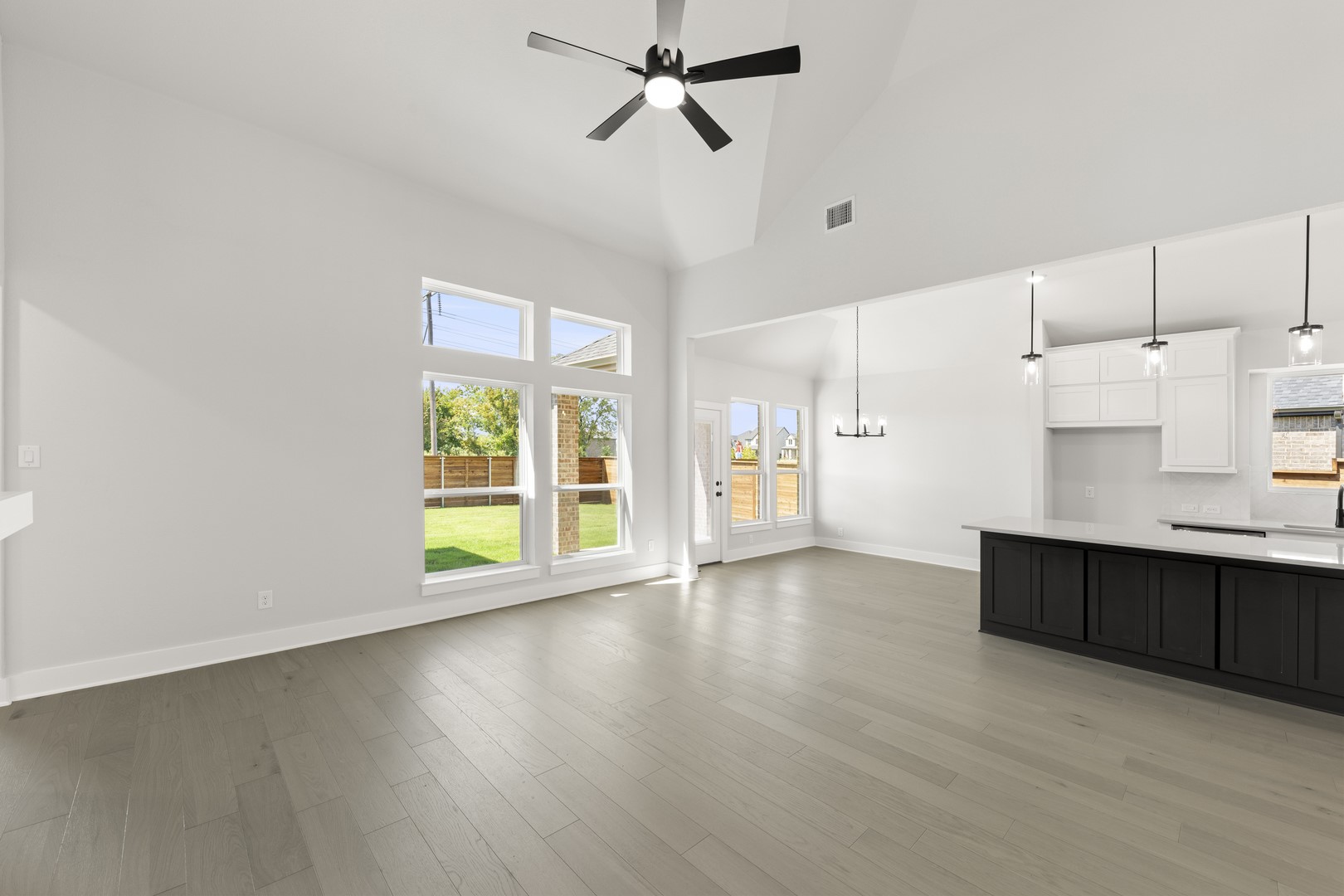 1704 Possum Fire Trail Mesquite TX 75181