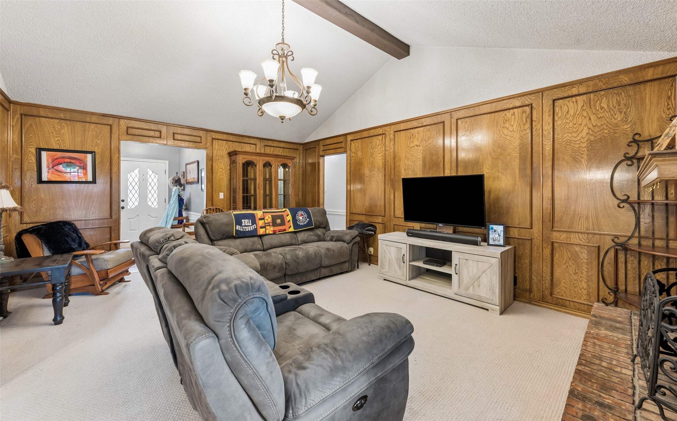 5707 Trail Crest Drive Arlington TX 76017