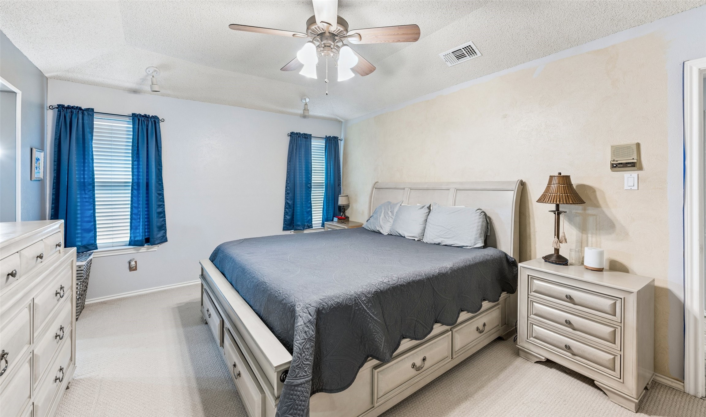 5707 Trail Crest Drive Arlington TX 76017