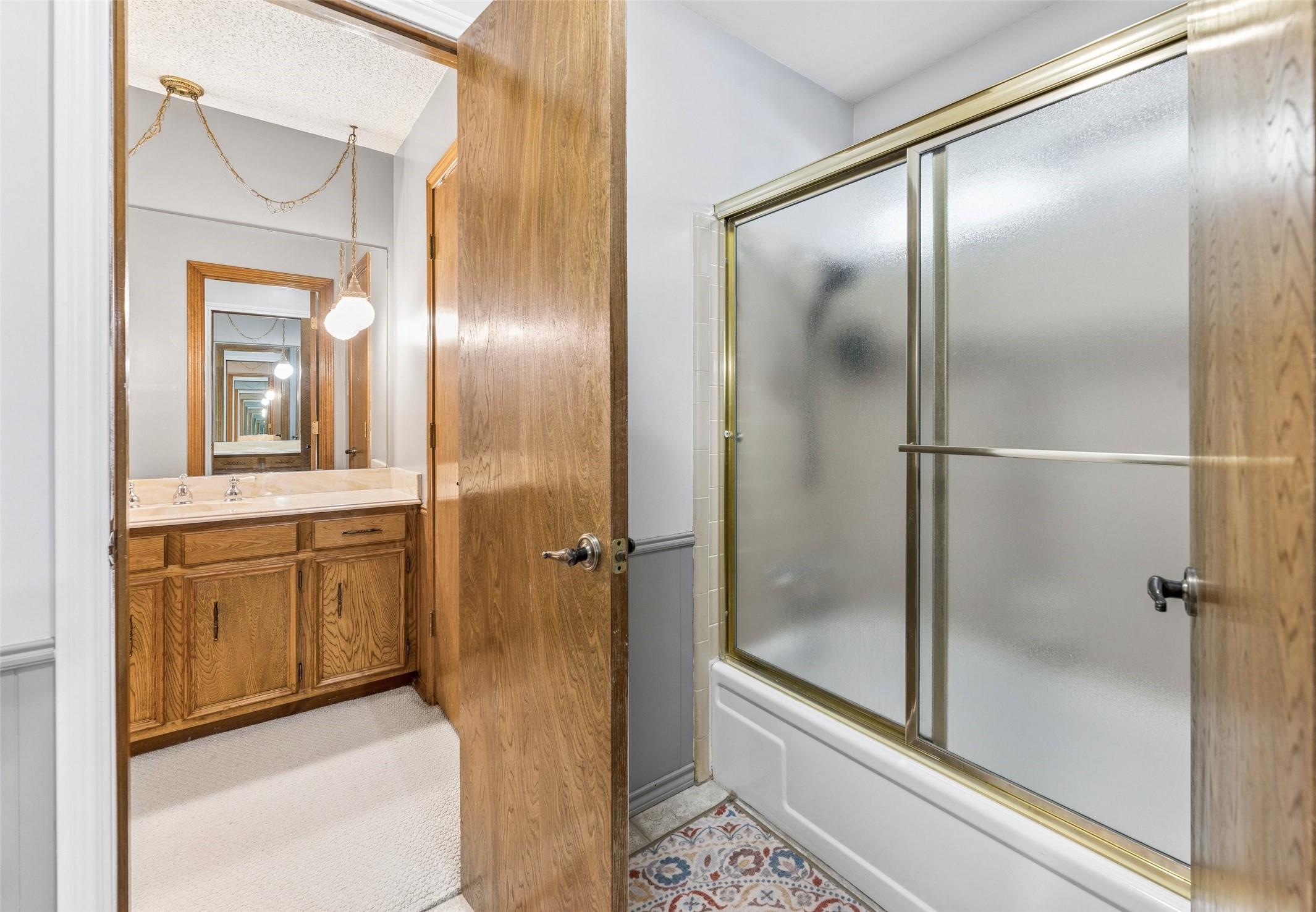 5707 Trail Crest Drive Arlington TX 76017