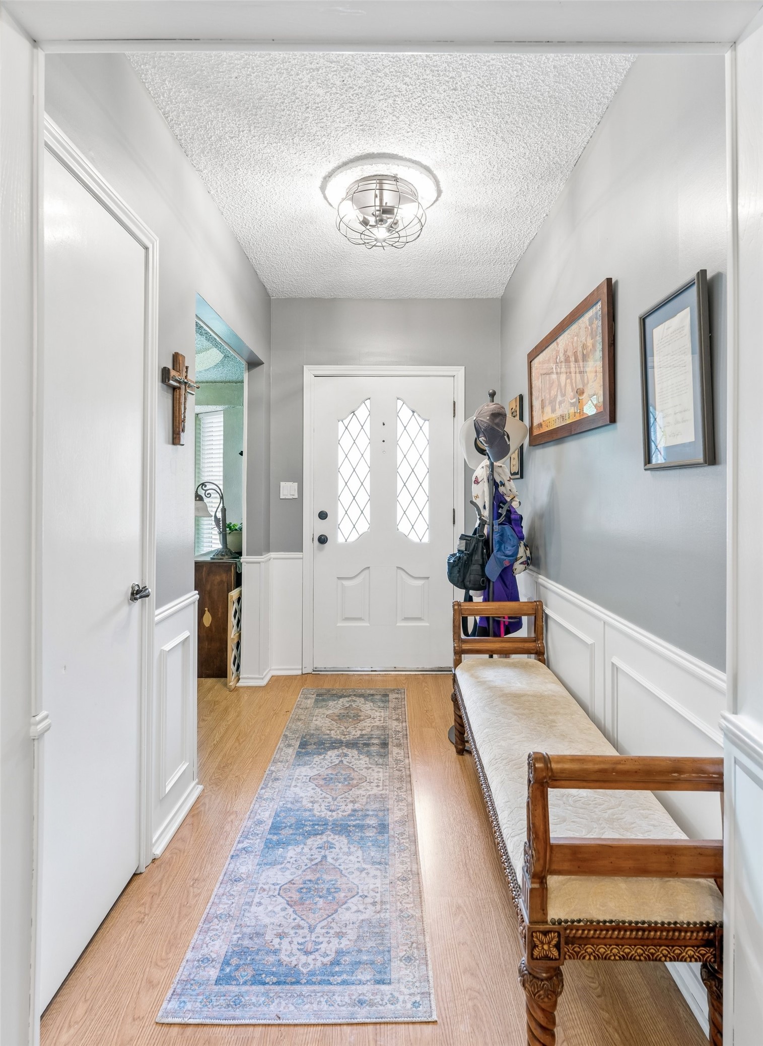 5707 Trail Crest Drive Arlington TX 76017