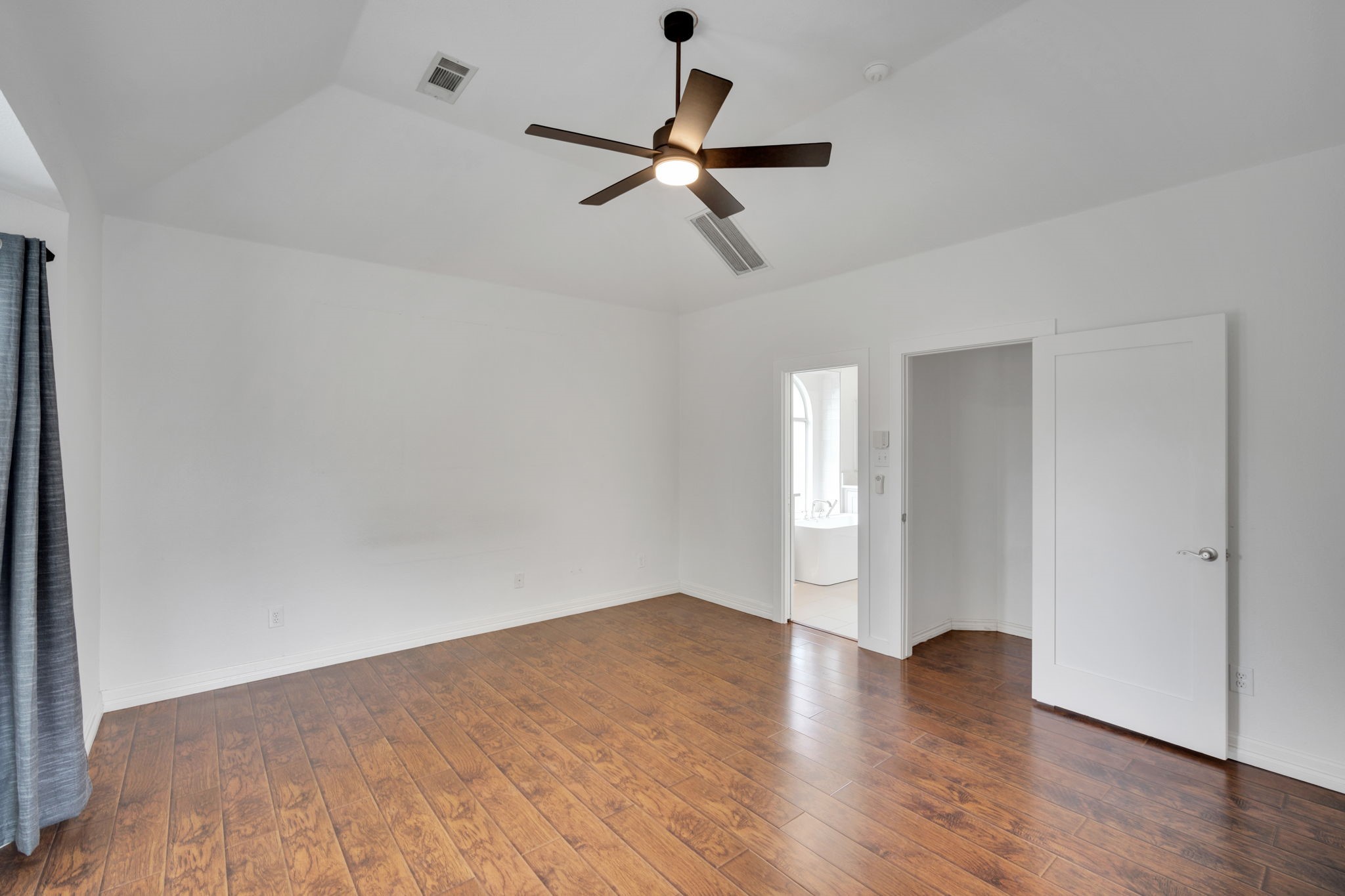 4940 Paddock Drive Fort Worth TX 76244