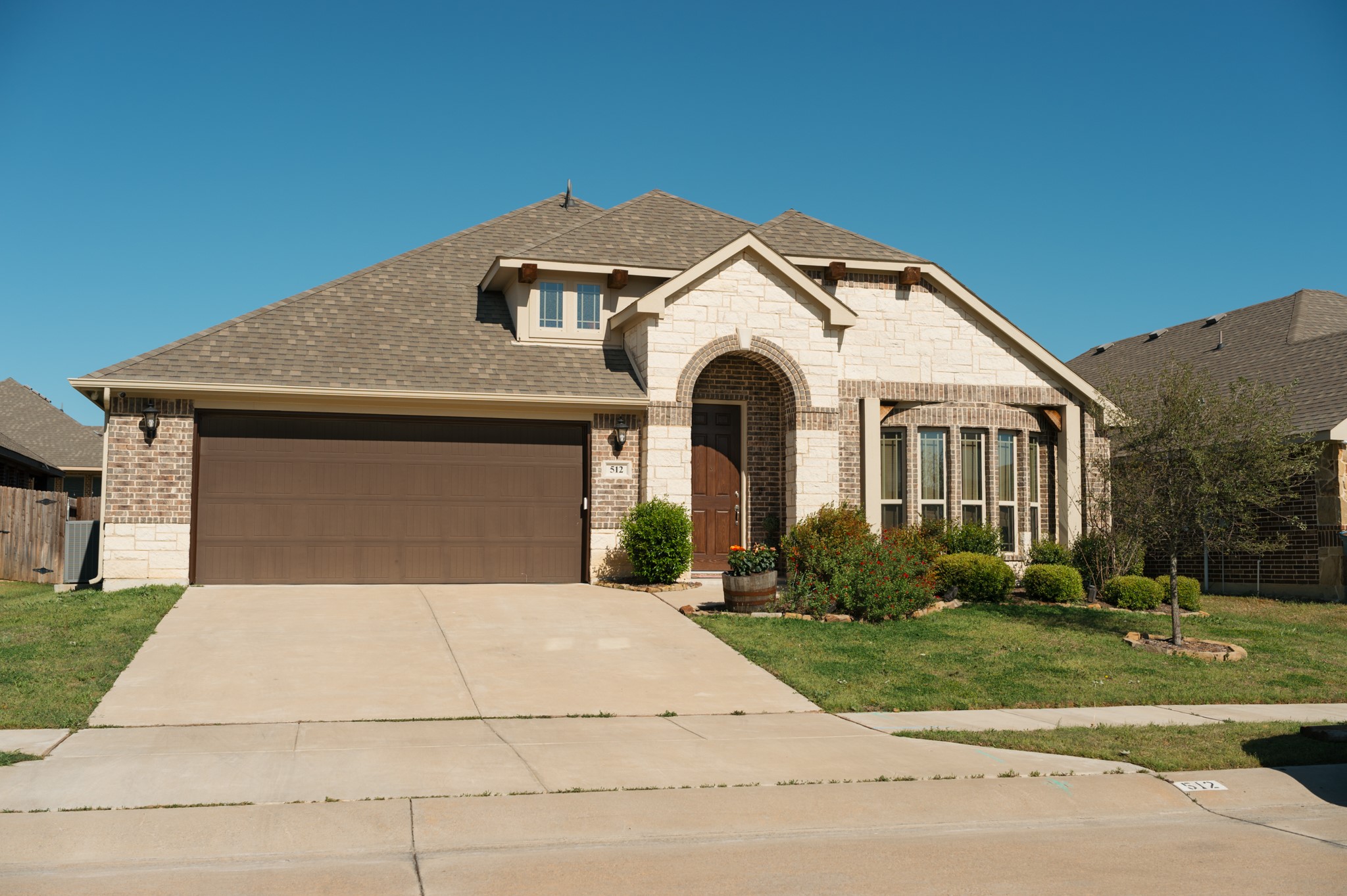 512 Lakeview Drive Alvarado TX 76009