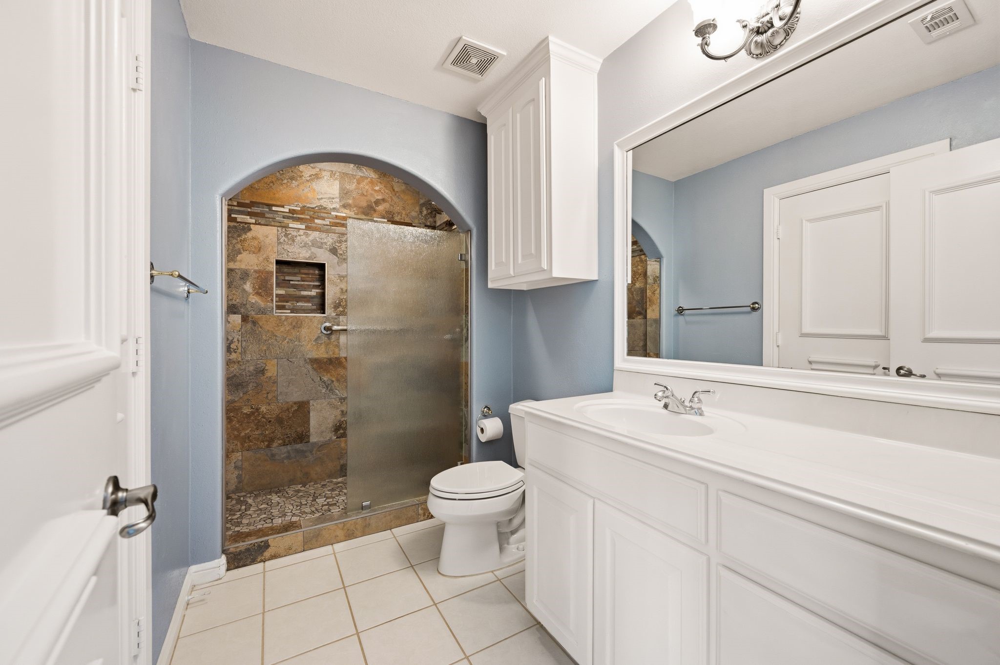 3091 Whispering Oaks Drive Highland Village TX 75077
