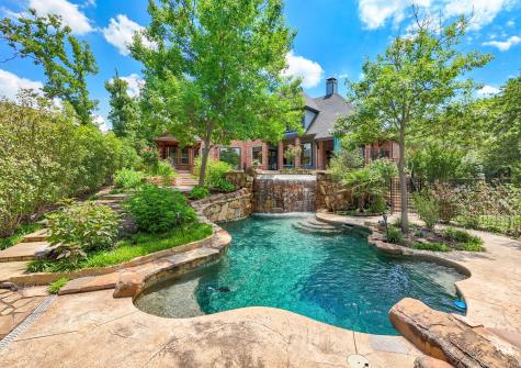 3091 Whispering Oaks Drive Highland Village TX 75077